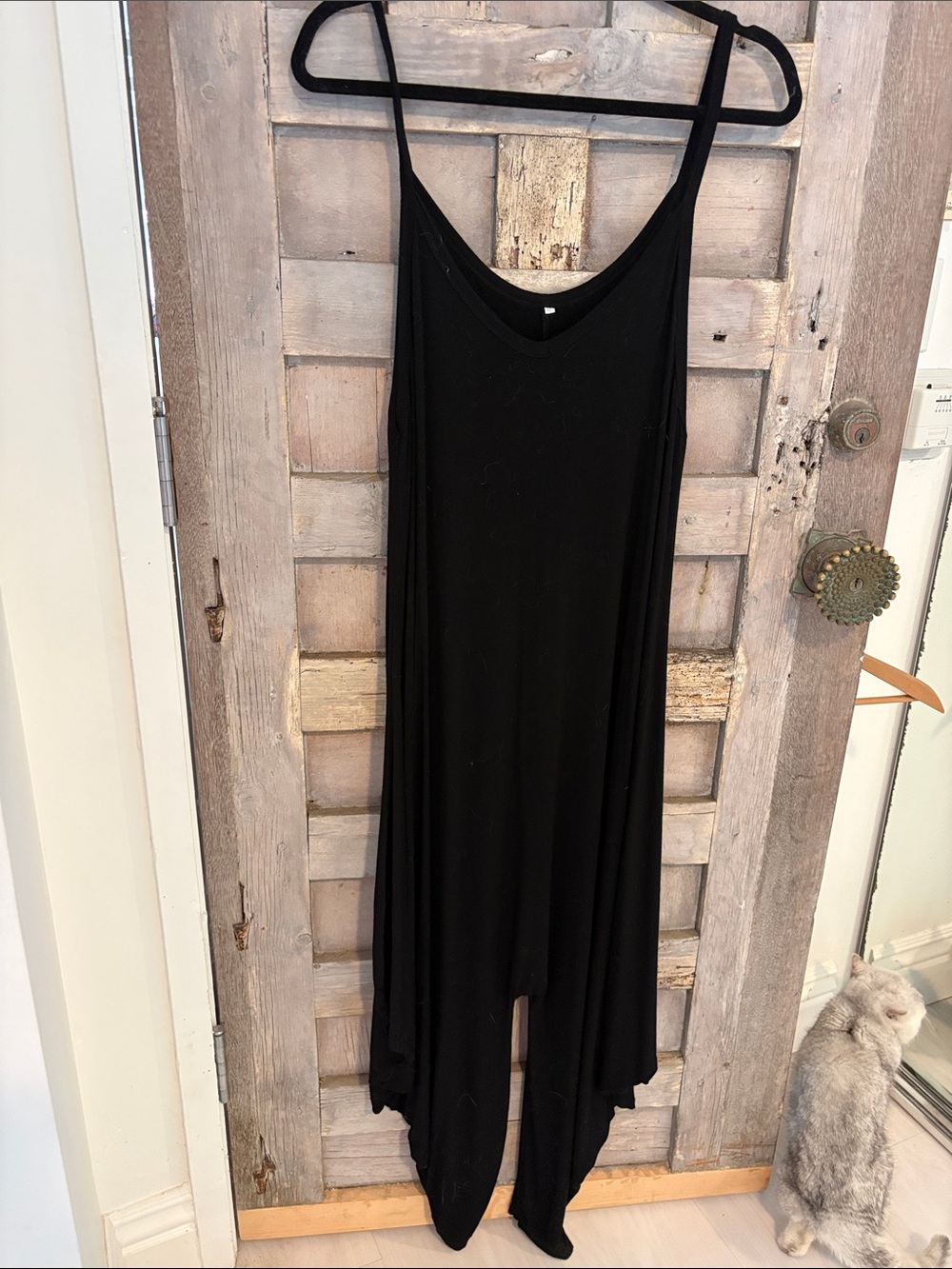 Black Sleeveless  jumpsuit super fun and flattering